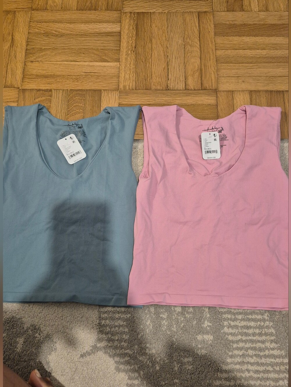 Free Purple Clean Lines Muscle Cami Top In M/L V-Neck Tank Top Green and Pink